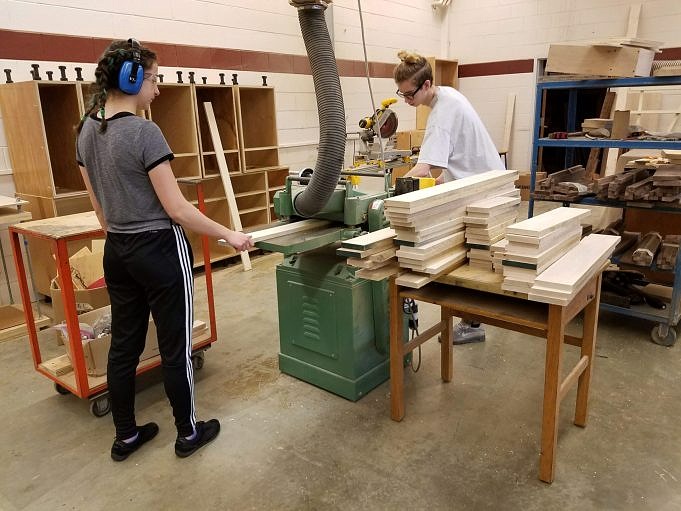 Woodworking Schools And Carpentry Schools In RI